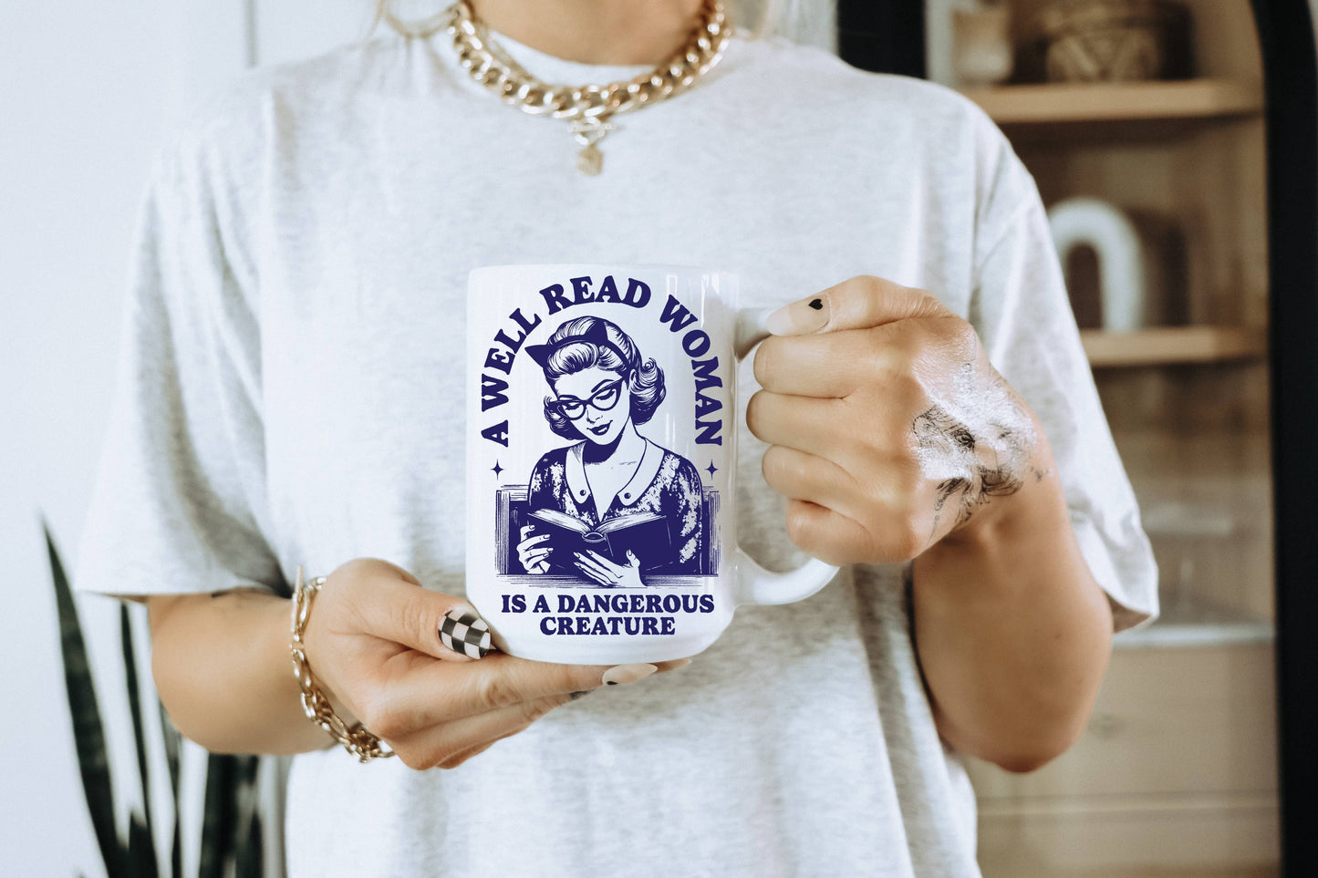 Well Read Woman Coffee Mug: 11 oz