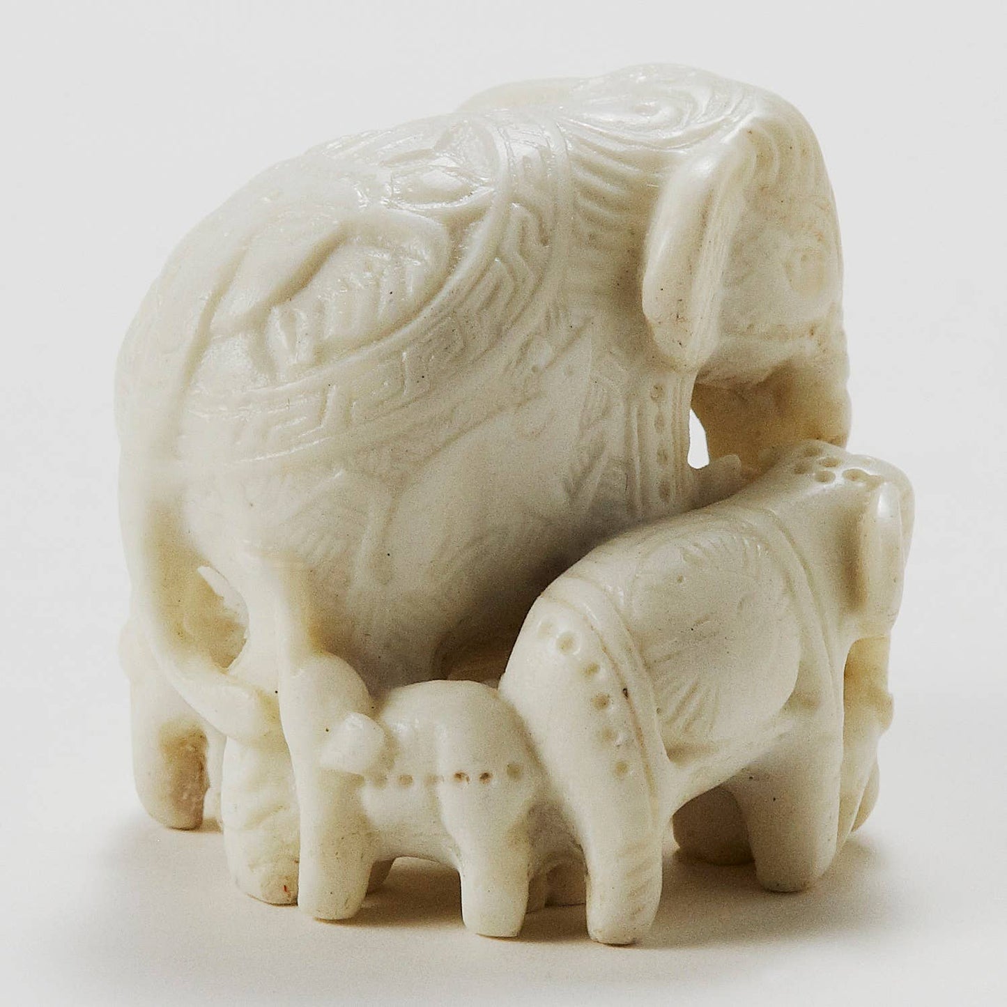 Elephant Family Statue