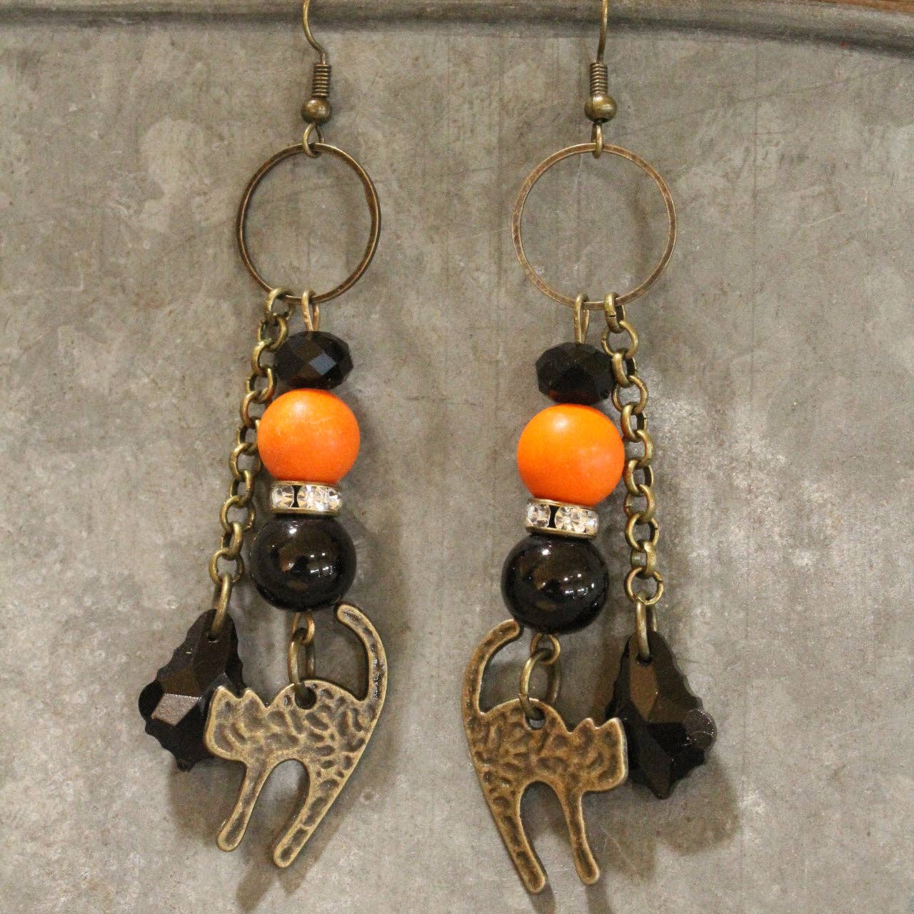 Here Kitty Kitty Dangle Drop Earrings