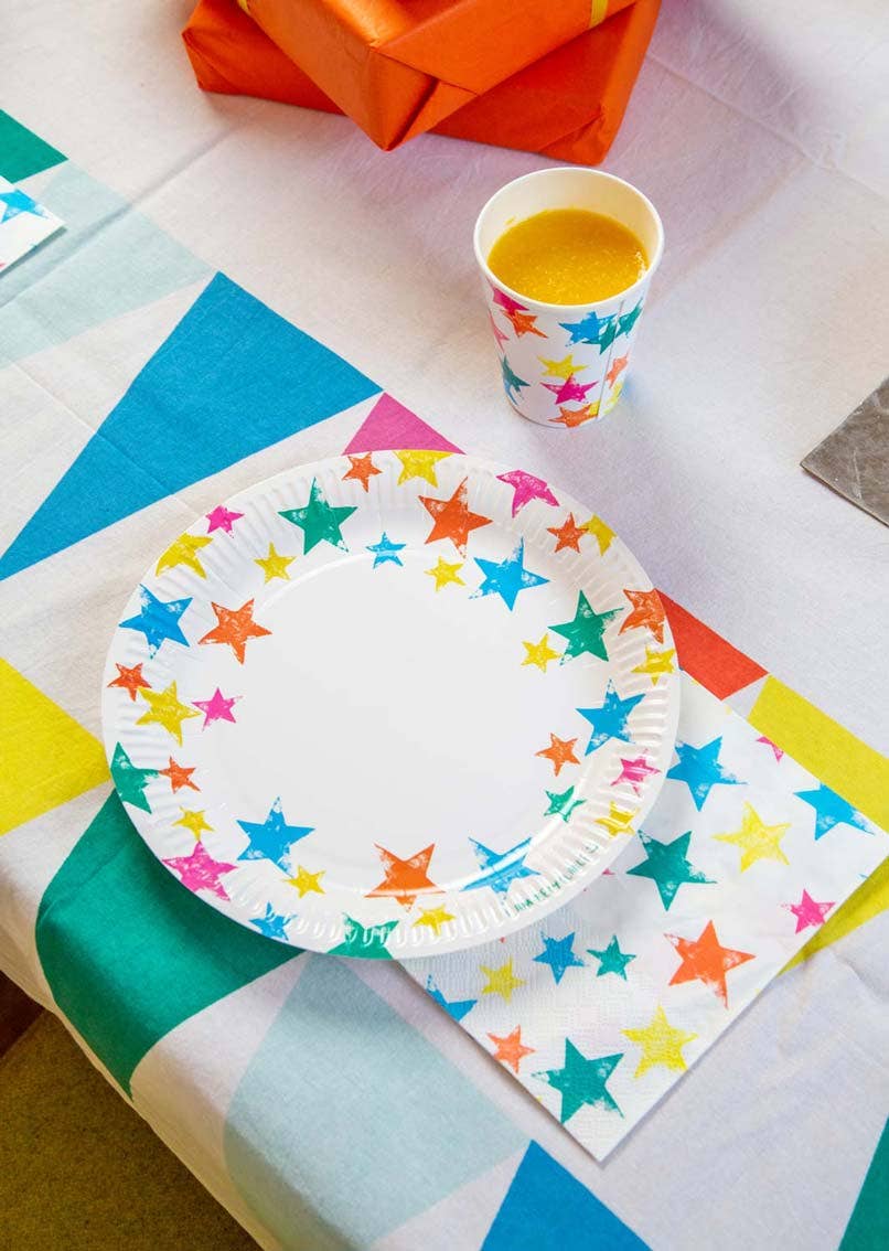 Eco-Friendly Rainbow Star Plate - 12 Pack