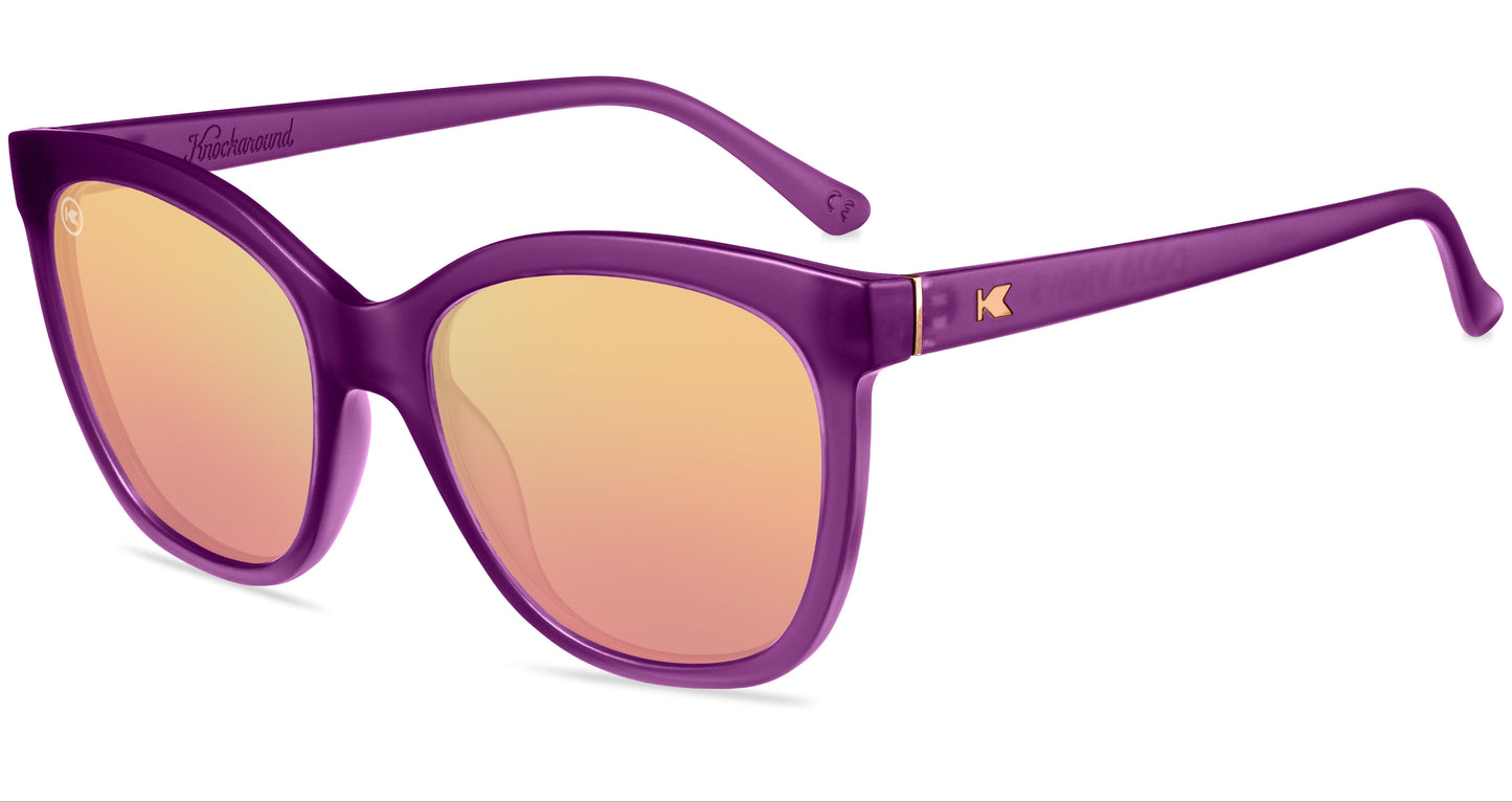 Deja Views - Velvet Royale