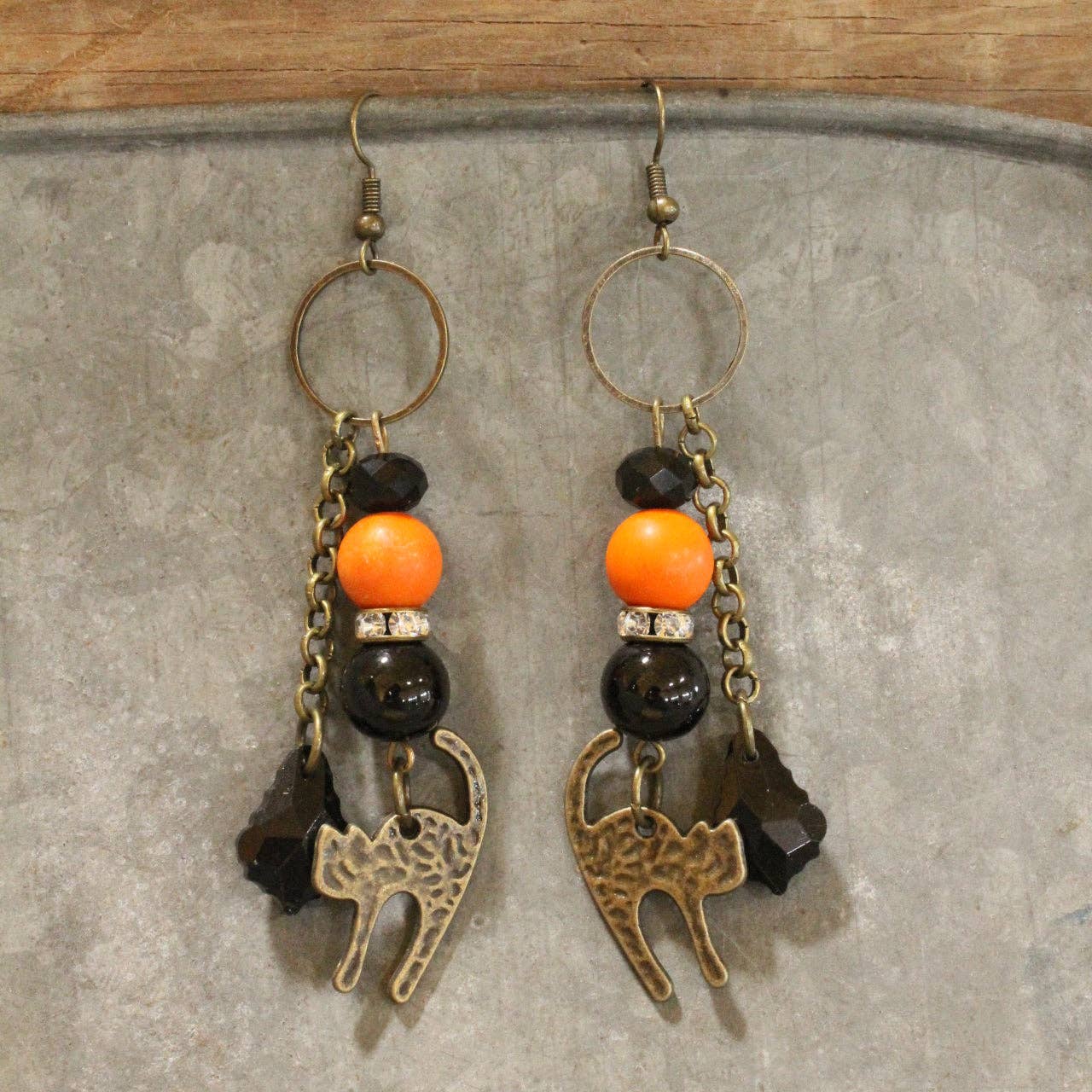 Here Kitty Kitty Dangle Drop Earrings