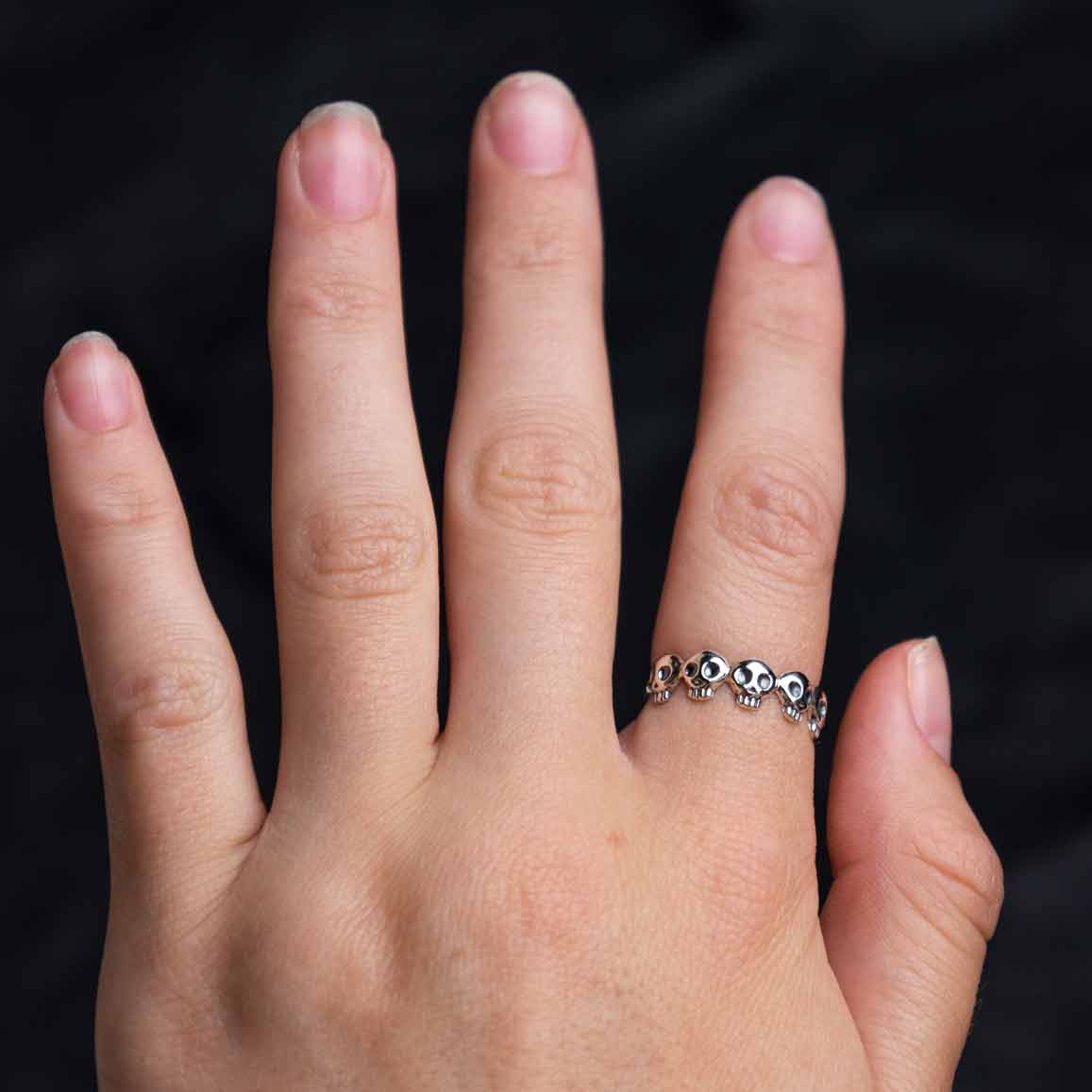 Sterling Silver Five Skull Ring: 6