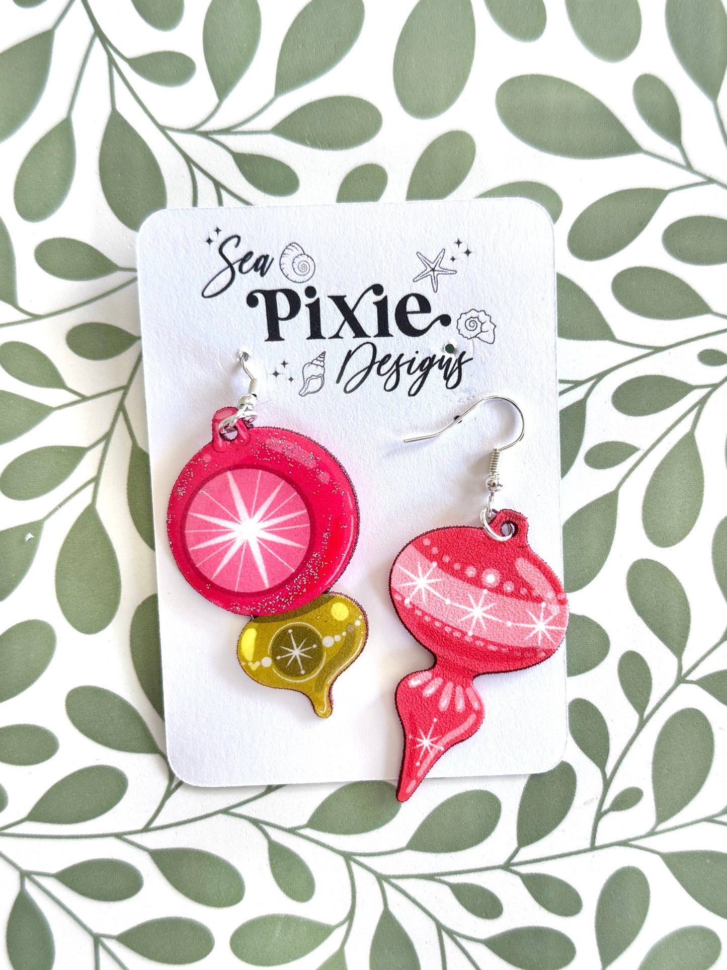 Retro Vintage Ornament Christmas Dangle Earring