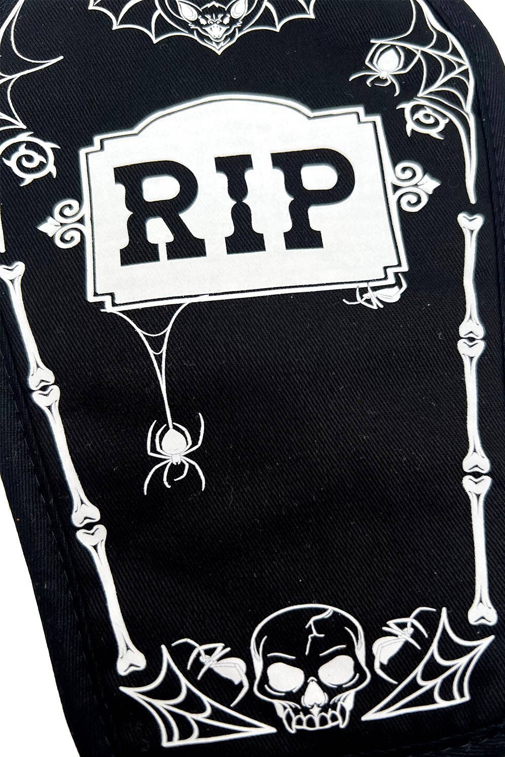 Cemetery Pot Holders Set