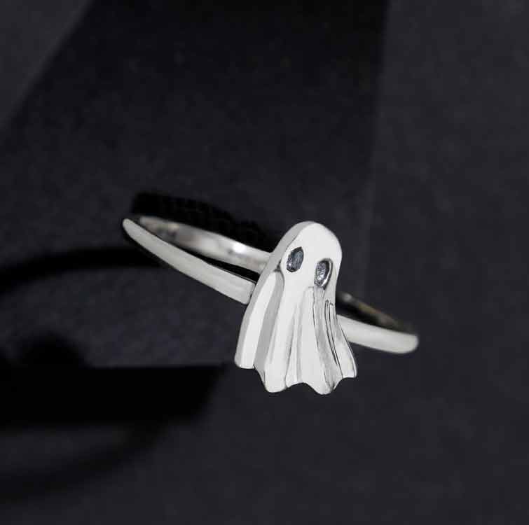 Sterling Silver Ghost Ring: 6