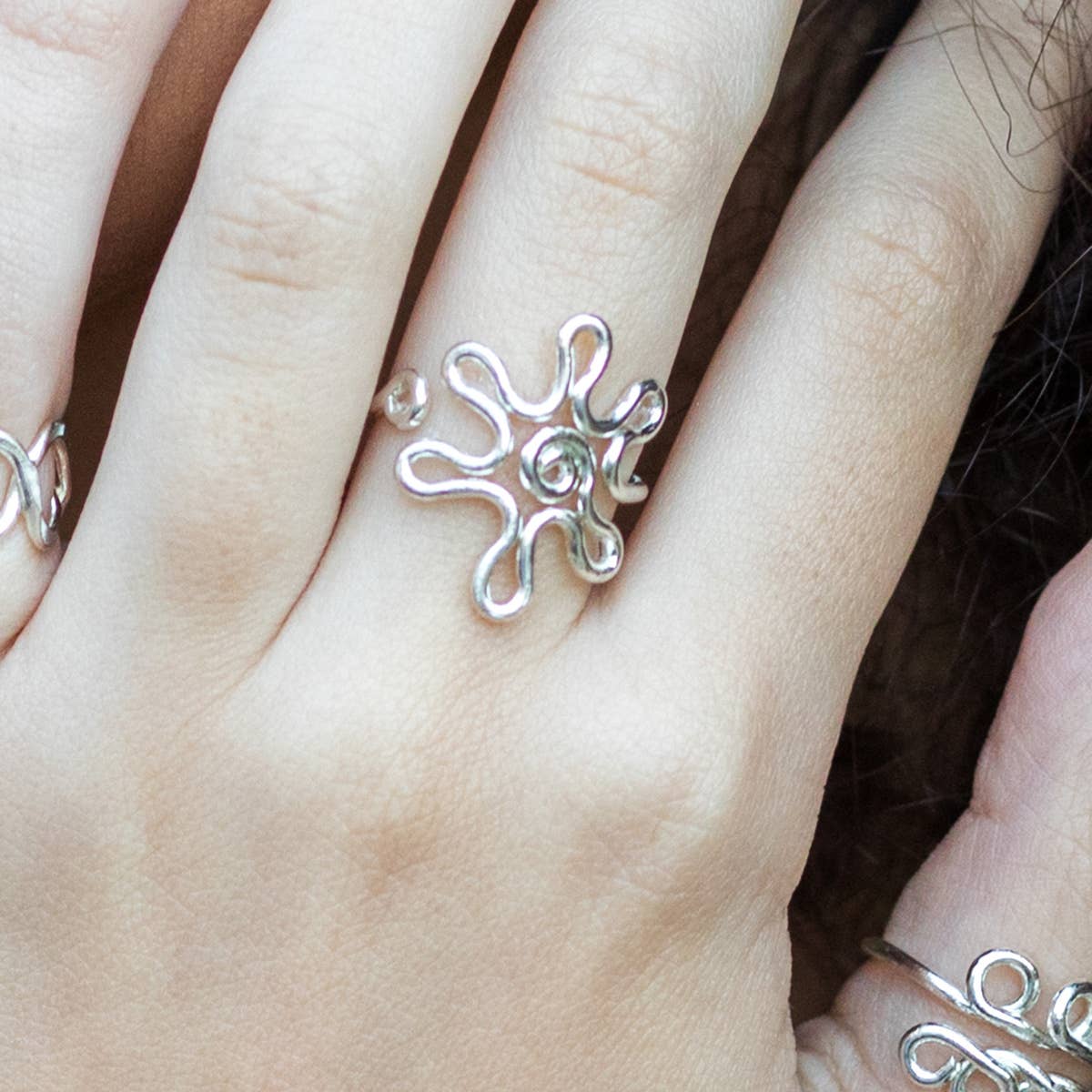 Daisy Adjustable Ring