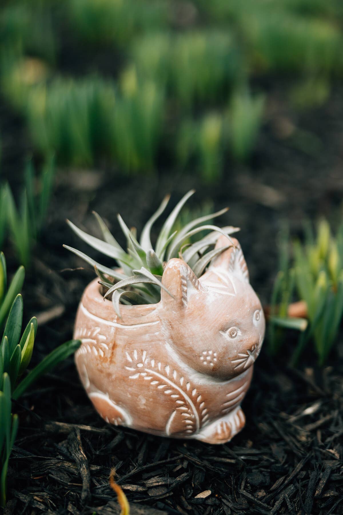 Crouching Cat Planter