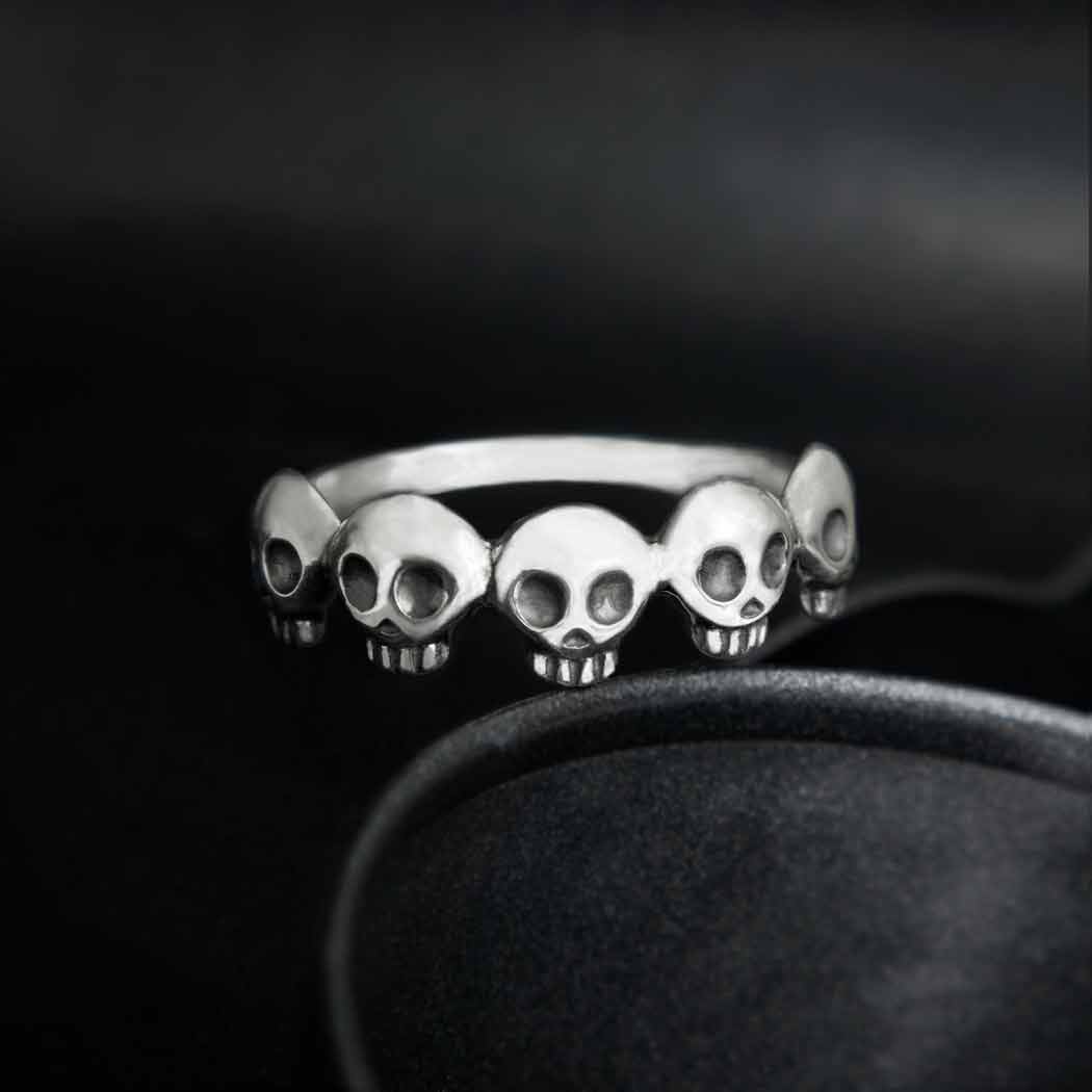 Sterling Silver Five Skull Ring: 6