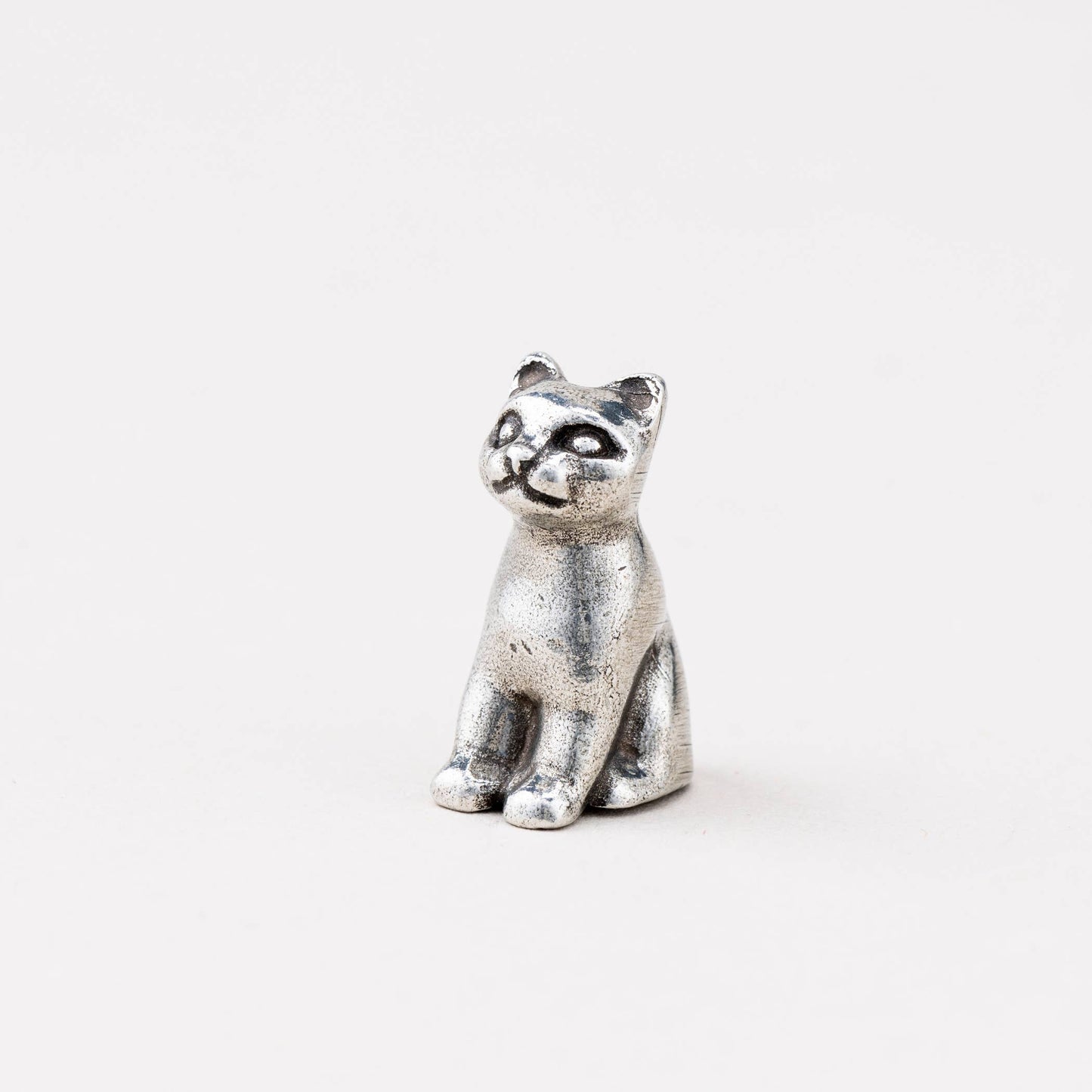 Cat Netsuke