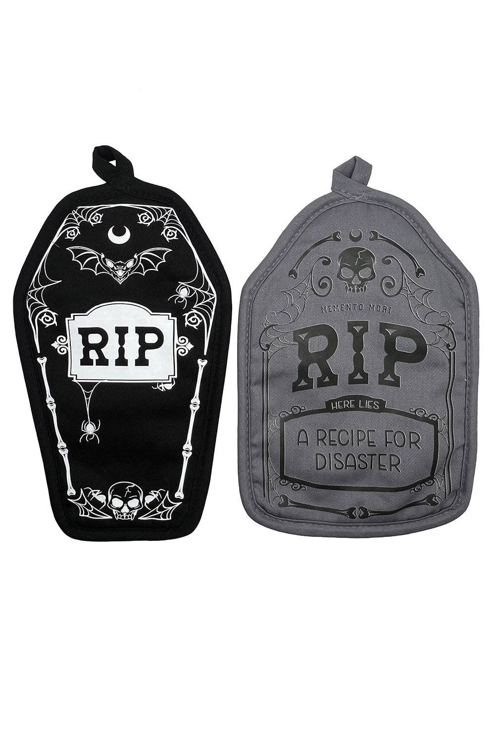 Cemetery Pot Holders Set